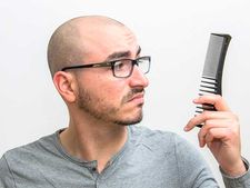 ಪುರುಷರ ಕೂದಲುದುರುವ ಸಮಸ್ಯೆಗೆ ಪವರ್ ಫುಲ್ ಮನೆಮದ್ದುಗಳು 