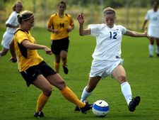 ಫುಟ್ಬಾಲ್ ಆಡಿದರೆ ನೀವು ಇನ್ನಷ್ಟು ಸುಂದರವಾಗಿ ಕಾಣುವಿರಿ