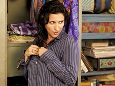 ಆಕೆ ಕದ್ದುಮುಚ್ಚಿ ನಿಮ್ಮ ಶರ್ಟ್ ಹಾಕುತ್ತಾಳೆಯೇ? ನೋಡಿ ಇದೇ ಕಾರಣಕ್ಕೆ...