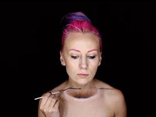 ಕೆಲವೇ ಕ್ಷಣಗಳಲ್ಲಿ ಈಕೆಯ ದೇಹ ವಿರೂಪವಾಗಿ, ತಲೆಯೇ ಇಲ್ಲವಾಗುತ್ತದೆ!! 