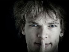 ಆತ ಹೆಂಡತಿ ಬಳಿ ಮಾತ್ರ ಈ ವಿಷಯಗಳನ್ನು ಸೀಕ್ರೆಟ್ ಆಗಿ ಇಟ್ಟುಕೊಳ್ಳುತ್ತಾನೆ!