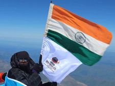 ಒಂಟಿ ಕಾಲಲ್ಲೇ ಮೌಂಟ್ ಎವರೆಸ್ಟ್ ಏರಿದ ಅರುಣಿಮಾಳ ಯಶಸ್ಸಿನ ಹಾದಿ...