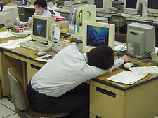 ನೈಟ್‌ ಶಿಫ್ಟ್‌ನಲ್ಲಿ ಕೆಲಸ ಮಾಡುತ್ತಿದ್ದೀರೇ? ಹಾಗಾದ್ರೆ ಸೇವಿಸುವ ಆಹಾರ ಹೀಗಿರಲಿ…