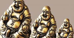 ಮನೆಯಲ್ಲಿ ನೆಮ್ಮದಿ, ಶಾಂತಿ ಇರಬೇಕೆಂದರೆ -ನಗುವ ಬುದ್ಧನ ಮೂರ್ತಿ ಹೀಗೆ ಇಟ್ಟುಕೊಳ್ಳಬೇಕು 