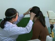 ಹೀಗೂ ಉಂಟೇ? ಈ ಮಹಿಳೆಗೆ ಕೇವಲ ಪುರುಷರ ಧ್ವನಿ ಮಾತ್ರ ಕೇಳಿಸುವುದೇ ಇಲ್ಲವಂತೆ! 