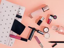 ಮಹಿಳೆಯರು ಎಂದೆಂದಿಗೂ ಬಳಸಲೇ ಬಾರದ ವಿಷಕಾರಿ ಕಾಸ್ಮೆಟಿಕ್ ಉತ್ಪನ್ನಗಳು