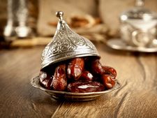 ಮಧುಮೇಹಿಗಳು ದಿನದಲ್ಲಿ ಎಷ್ಟು ಖರ್ಜೂರ ತಿನ್ನಬಹುದು?