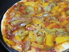 ಅರೇ...  ಓವನ್,ಮೊಟ್ಟೆ, ಇಲ್ಲದೆಯೂ ಪಿಜ್ಜಾ ಇಷ್ಟು ಸುಲಭದಲ್ಲಿ ಮಾಡಬಹುದಾ?