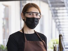 ಕೊರೊನಾವೈರಸ್ ತಡೆಗೆ ಬರೀ ಮಾಸ್ಕ್‌ ಸಾಲದು, ಗಾಗಲ್ಸ್ ಕೂಡ ಬೇಕು