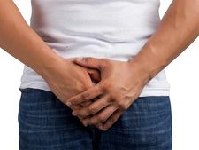 ವೃಷಣ ಕ್ಯಾನ್ಸರ್: ಪುರುಷರೇ ಈ ಲಕ್ಷಣಗಳನ್ನು ನಿರ್ಲಕ್ಷ್ಯ ಮಾಡಲೇಬೇಡಿ