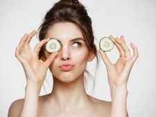  ಡಿಯರ್ ಲೇಡೀಸ್, ಈ ಸೌಂದರ್ಯ ಉತ್ಪನ್ನಗಳಿಗೆ ಹಣ ಹಾಕುವುದನ್ನು ನಿಲ್ಲಿಸಿ; ಬದಲಾಗಿ ಅವುಗಳನ್ನು ಮನೆಯಲ್ಲಿಯೇ ತಯಾರಿಸಿ