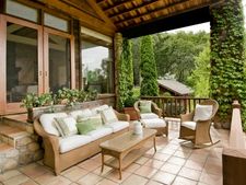  ಲಿವಿಂಗ್‌ ರೂಂನ ಅಂದ ಹೆಚ್ಚಲು ಈ 4 ಟಿಪ್ಸ್ ಸಹಕಾರಿ