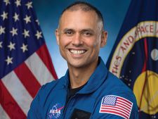 ನಾಸಾದ 10 ಗಗನಯಾತ್ರಿಗಳಲ್ಲಿ ಭಾರತೀಯ ಮೂಲದ ಅನಿಲ್ ಮೆನನ್