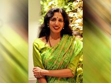 ಫೋರ್ಬ್ಸ್‌ನ ಅತ್ಯಂತ  ಶ್ರೀಮಂತ ಮಹಿಳೆಯರ ಪಟ್ಟಿಯಲ್ಲಿ ಸ್ಥಾನ ಪಡೆದ ಭಾರತೀಯ ಮೂಲದ ಜಯಶ್ರಿ ಉಲ್ಲಾಳ್ , ಯಾರಿವರು?