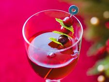 ಕ್ರಿಸ್ಮಸ್‌ ಪಾರ್ಟಿ ಸಂಭ್ರಮ ಹೆಚ್ಚಿಸಲು ನಾನ್‌ ಆಲ್ಕೋಹಾಲ್‌ ವೈನ್‌ ಮಾಕ್ಟೇಲ್‌ ರೆಸಿಪಿ