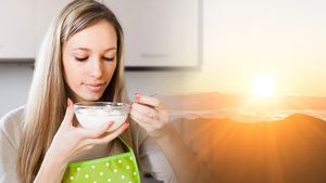 ಖಾಲಿ ಹೊಟ್ಟೆಗೆ ಮೊಸರು ಹಾಗೂ ಸಕ್ಕರೆ ಸೇವಿಸಿದ್ರೆ ಇಷ್ಟೆಲ್ಲಾ ಲಾಭಗಳಿದ್ಯಾ?