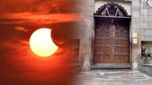 ಏ.20ಕ್ಕೆ ಸೂರ್ಯಗ್ರಹಣ: ಗ್ರಹಣ ಸಮಯದಲ್ಲಿ ದೇವಾಲಯಗಳ ಬಾಗಿಲು ಮುಚ್ಚುವುದೇಕೆ?