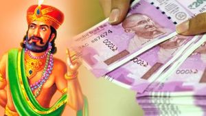 ಸಿಕ್ಕಾಪಟ್ಟೆ ದುಡ್ಡು ಖರ್ಚು ಮಾಡುತ್ತಿದ್ದೀರಾ? ಹಾಗಾದ್ರೆ ವಿಧುರರ ಈ ಮಾತು ಕೇಳಲೇಬೇಕು