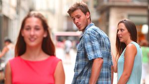 ನಿಮ್ಮ ಪತಿಯ ನಡವಳಿಕೆ ಹೀಗಿದ್ದರೆ ಆತ ಪರ ಸ್ತ್ರೀ ಬಲೆಯಲ್ಲಿ ಬಿದ್ದಿದ್ದಾನೆ ಎಂದರ್ಥ