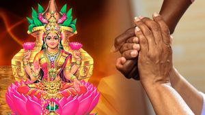  ಅಕ್ಷಯ ತೃತೀಯ 2023 : ಈ ವಸ್ತುಗಳನ್ನು ದಾನ ಮಾಡಿದ್ರೆ ಅಕ್ಷಯ ಪುಣ್ಯ ಲಭಿಸುತ್ತೆ !