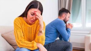 ಗಂಡ-ಹೆಂಡತಿ ಪ್ರತ್ಯೇಕವಾಗಿದ್ದು ವಿಚ್ಛೇದನ ಪಡೆಯದಿದ್ದರೆ ಇಷ್ಟೆಲ್ಲಾ ಸಮಸ್ಯೆಗಳಿವೆ