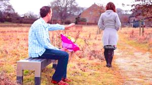 ಸಂಬಂಧದಲ್ಲಿ ಈ ಲಕ್ಷಣಗಳು ಕಂಡು ಬಂದರೆ ಅದರಿಂದ ಹೊರನಡೆಯುವುದೇ ಒಳ್ಳೆಯದು