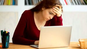 ಕೆಲಸ ಹುಡುಕುವಾಗ ಈ ತಪ್ಪುಗಳನ್ನು ಮಾಡಲೇಬೇಡಿ!  