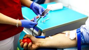 ರಕ್ತದಾನ ಮಾಡಿದರೆ ದಾನಿಗಳಿಗೆ ಈ ಅದ್ಭುತ ಪ್ರಯೋಜನಗಳಿವೆ