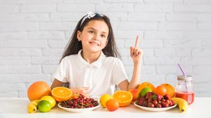 ಮಳೆಗಾಲ: ಮಕ್ಕಳಲ್ಲಿ ರೋಗನಿರೋಧಕ ಶಕ್ತಿ ಹೆಚ್ಚಿಸುವ ಟಾಪ್  9 ಫ್ರೂಟ್ಸ್