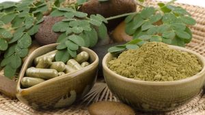 8 ವಾರಗಳಲ್ಲಿ 5 ಕೆಜಿ ತೂಕ ಕಡಿಮೆಯಾಗಲು  ನುಗ್ಗೆಕಾಯಿ ಸೊಪ್ಪು ಹೇಗೆ  ಬಳಸಬೇಕು ಗೊತ್ತಾ?