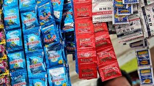 ಗುಟ್ಕಾ ಸೇವಿಸಿ ಮನೆ ತುಂಬಾ ಉಗಿಯುವ ಪತ್ನಿ..ಪೊಲೀಸರ ಮೊರೆ ಹೋದ ಪತಿ.!