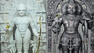 ಅಯೋಧ್ಯೆಗಾಗಿ ಕೆತ್ತಲಾಗಿದ್ದ ರಾಮನ ಮತ್ತೆರಡು ಮೂರ್ತಿಗಳಿವು..! ಈಗ ಎಲ್ಲಿವೆ ಗೊತ್ತಾ?
