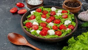 ತೂಕ ಇಳಿಸಲು ಇಲ್ಲಿದೆ ಸೂಪರ್ ಸಲಾಡ್..! 5 ನಿಮಿಷದಲ್ಲಿ ಮಾಡಬಹುದು..!