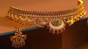 ದುಬಾರಿಯಾಗುತ್ತಿದೆ ಚಿನ್ನದ ಬೆಲೆ:  ಹಳದಿ ಲೋಹದ ಬೆಲೆ ಹೆಚ್ಚಾಗಲು 5 ಪ್ರಮುಖ  ಕಾರಣಗಳು