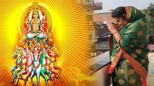 ಮೇಷ  ಸಂಕ್ರಾಂತಿ: ಸೂರ್ಯ ಸಂಚಾರದಂದು ಈ ಮಂತ್ರ ಪಠಣೆ ಮಾಡಿದರೆ ಆರೋಗ್ಯಕ್ಕೆ ಒಳ್ಳೆಯದು