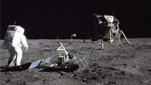 ಚಂದ್ರನ ಮೇಲೆ ನಾಸಾ ಮಾನವರ ಇಳಿಸಲಿಲ್ವಾ..? ಈ ಅನುಮಾನ ಹುಟ್ಟುಹಾಕಿದ್ದು ಯಾರು ಗೊತ್ತಾ?