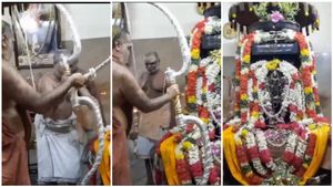 ರಾಮಮಂದಿರಕ್ಕೆ 13 ಕೆಜಿ ಬೆಳ್ಳಿಯ ಬಿಲ್ಲು-ಬಾಣ ಉಡುಗೊರೆ