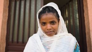 16 ವರ್ಷದಿಂದ ತುತ್ತು ಅನ್ನ ತಿನ್ನದೆ ಜೀವಿಸಿದ ಯುವತಿ..! ಈಕೆಯ ಕಥೆಯೇ ವಿಚಿತ್ರ..!