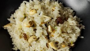 ಕೃಷ್ಣ ಜನ್ಮಾಷ್ಟಮಿಗೆ ಅವಲಕ್ಕಿ ಪ್ರಸಾದ ಮಾಡಿ..! ಇಲ್ಲಿದೆ ರೆಸಿಪಿ