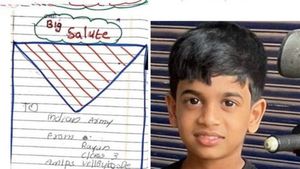 ನಾನು ಸೇನೆಗೆ ಸೇರುತ್ತೇನೆ..! ಯೋಧರ ಕಾರ್ಯ ನೋಡಿ ಪತ್ರ ಬರೆದ ಕೇರಳ ಬಾಲಕ..!!