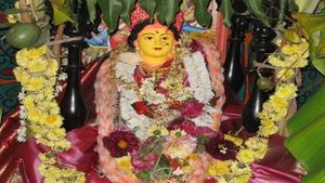 ಗೌರಿಯನ್ನು  ಹೇಗೆ ಪ್ರತಿಷ್ಟಾಪಿಸಬೇಕು? ಪ್ರಾತಃಕಾಲ ಗೌರಿ ಪೂಜೆಗೆ ಶುಭ ಮುಹೂರ್ತ