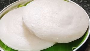 ಮಲ್ಲಿಗೆ ತಟ್ಟೆ ಇಡ್ಲಿ ಮಾಡೋದು ಎಷ್ಟು ಸುಲಭ ಗೊತ್ತಾ? ಇಲ್ಲಿದೆ ರೆಸಿಪಿ