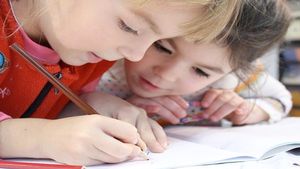 ನಿಮ್ಮ ಮಕ್ಕಳೂ ಇಂಗ್ಲೀಷ್ ಮಾತಾಡಬೇಕಾ.? ಹೀಗೆ ಮಾಡಿ ಸಾಕು..!