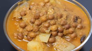 ಅದ್ಭುತ ರುಚಿಯ ಕಡಲೆ ಕಾಳಿನ ಸಾರು ಮಾಡಿ ನೋಡಿ..! ಇಲ್ಲಿದೆ ರೆಸಿಪಿ