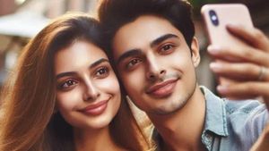 ಹಣದ  ಕುರಿತ ಈ ಸೀಕ್ರೆಟ್ ಗೊತ್ತಿದ್ದರೆ  ಸಂಸಾರ ಎಂದಿಗೂ ಒಡೆಯಲ್ಲ