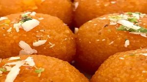 ದೀಪಾವಳಿಗೆ ಬೂಂದಿ ಲಡ್ಡು ಮಾಡಬೇಕೆಂದಿದ್ದೀರಾ?  ಹಿಂಜರಿಕೆ ಬೇಡ, ಸುಲಭದಲ್ಲಿ ಮಾಡಬಹುದು  ನೋಡಿ