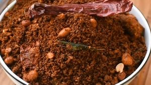 ಒಂದು ವರ್ಷ ಇಟ್ಟರೂ ಹಾಳಾಗಲ್ಲ ಈ ಪುಳಿಯೋಗರೆ ಪುಡಿ..! ಮಾಡುವ ವಿಧಾನವೇನು?