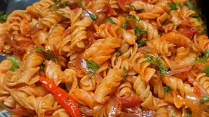 ಸಿಂಪಲ್ ರೆಸಿಪಿ ಸಖತ್ ರುಚಿಯ ಮ್ಯಾಗಿ ಮಸಾಲ ಪಾಸ್ತಾ ಮಾಡಿ ನೋಡಿ.! 