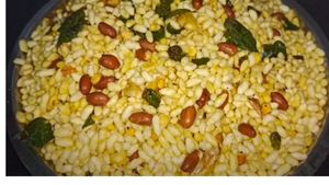 ಸಂಜೆ ಟೀ  ಜೊತೆ ಸವಿಯಿರಿ ಈ ಸ್ಪೆಷಲ್ ಮಂಡಕ್ಕಿ