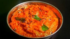 ಇಡ್ಲಿ ದೋಸೆಗೆ ಹೋಟೆಲ್‌ ರುಚಿಯ ಕೆಂಪು ಚಟ್ನಿ..! ಬಹಳ ಸುಲಭ ಮಾಡೋದು!